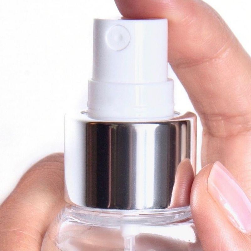 Instytutum FLAWLESS HYDRA MIST
